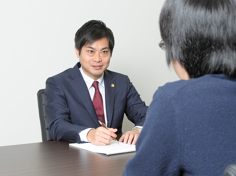 岸和田市で交通事故により仕事ができずお困りの方まずは弁護士へご相談下さい
